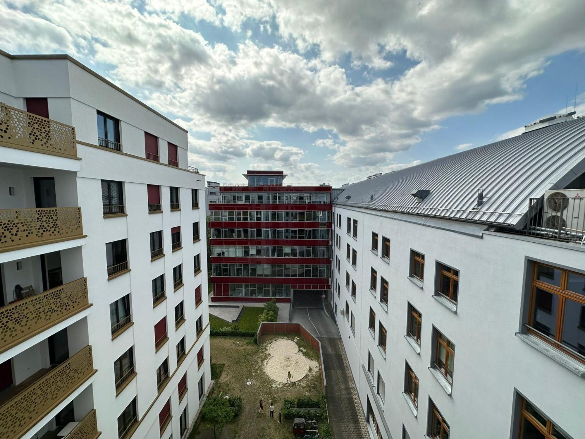 Either Private 2B2B Or Shared 1B1B, Luxury, Bright, Spacious Berlin Dış mekan fotoğraf